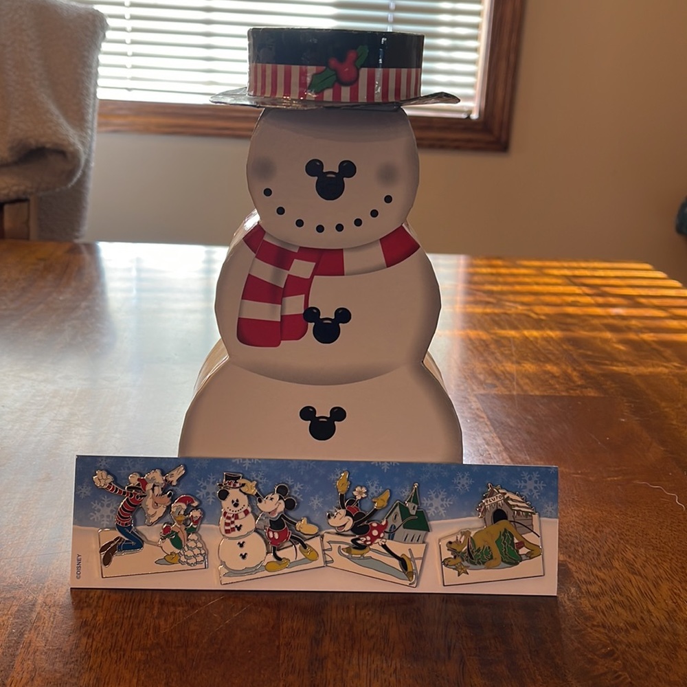 Disney’s Limited Edition Snow Ho Ho Trading pins